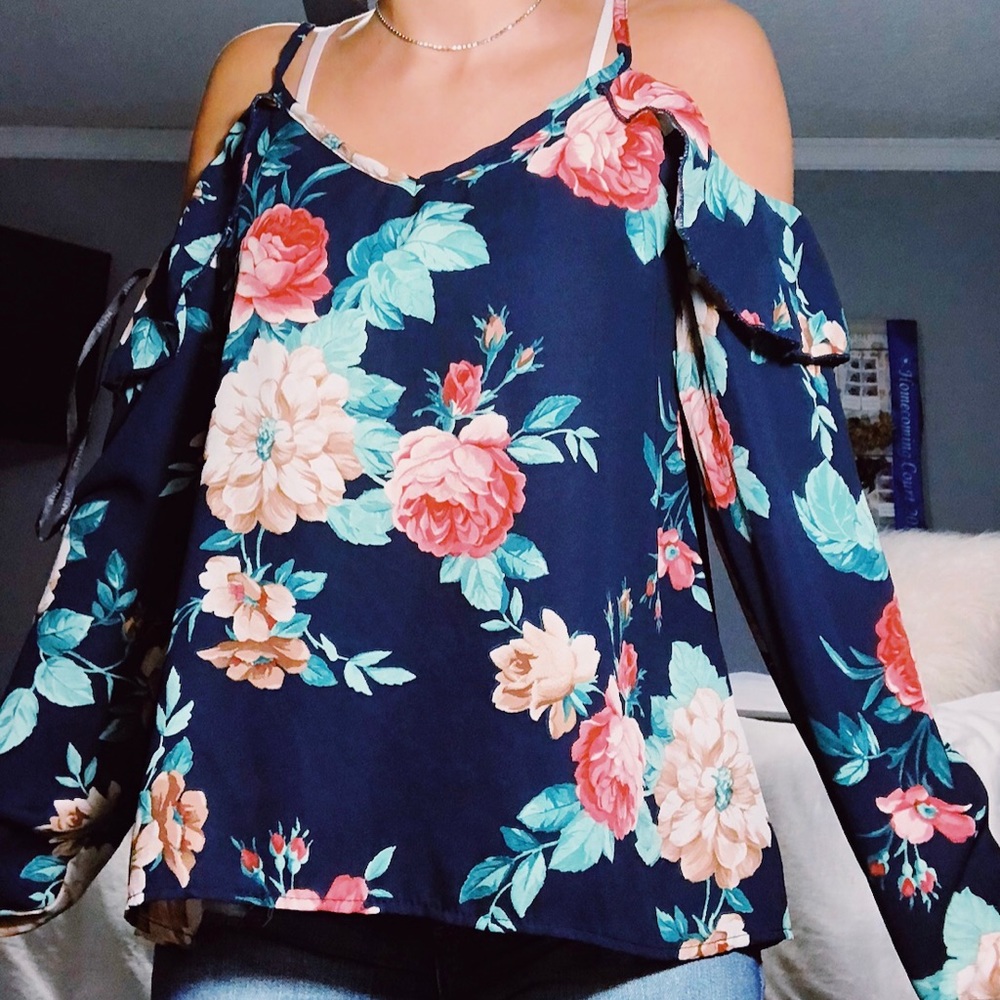 floral top